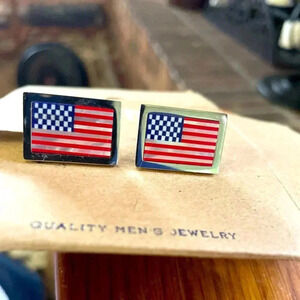 Men’s Vintage Set of Refectory USA Flag Cufflinks